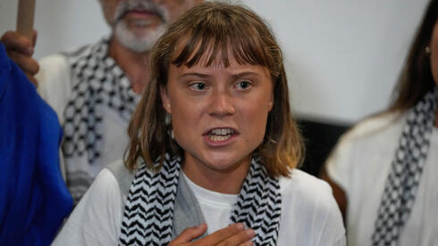 ‘Yalla Intifada’: Greta Thunberg sparks outrage at Berlin rally