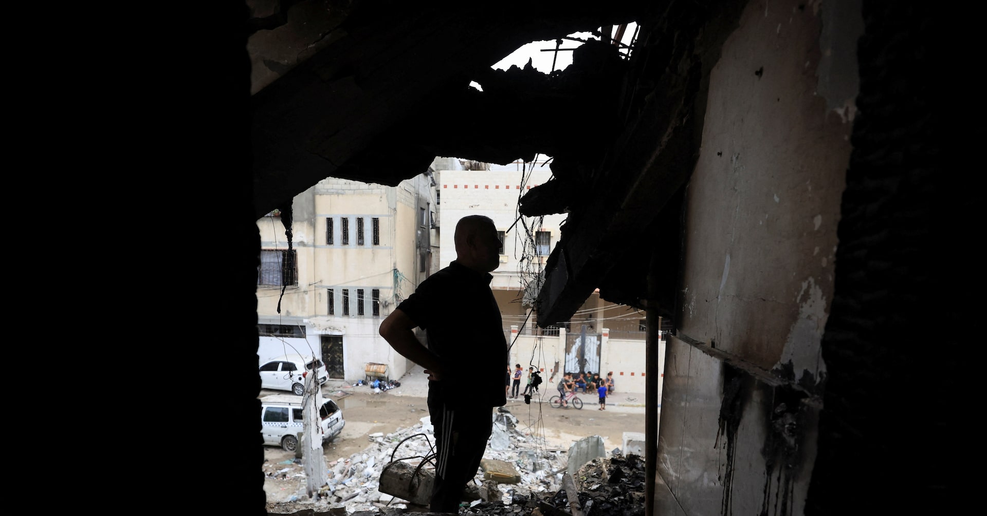Israeli airstrike kills family of six in Gaza, medics say