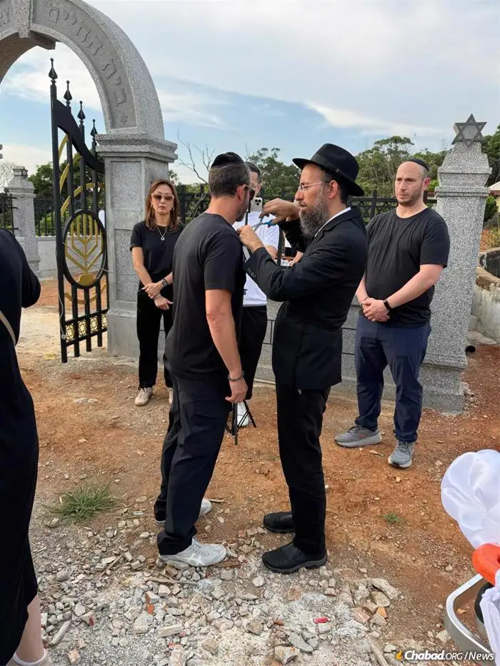 Taiwan opens first Jewish cemetery to honour dying man’s wish