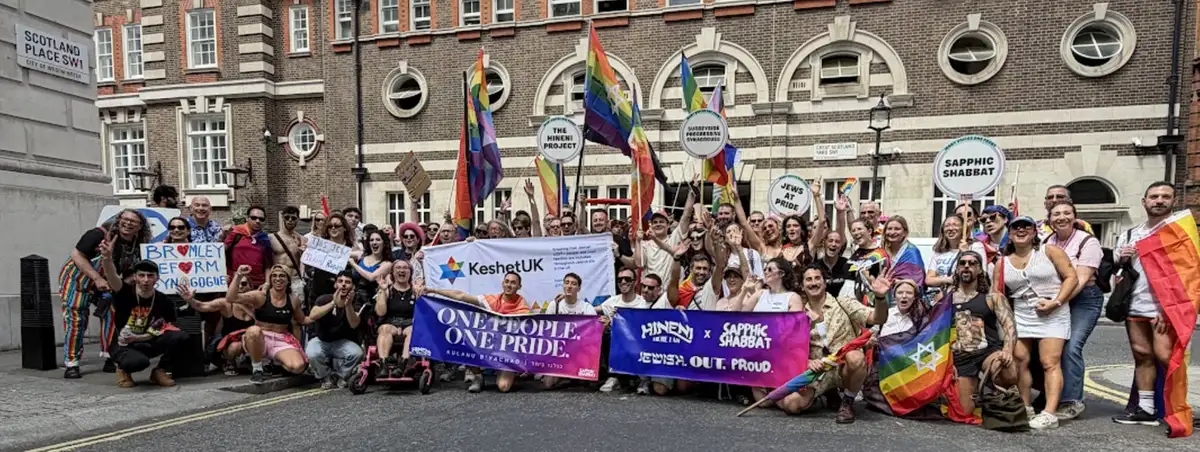 Joy wins the day as Jewish bloc returns to Pride