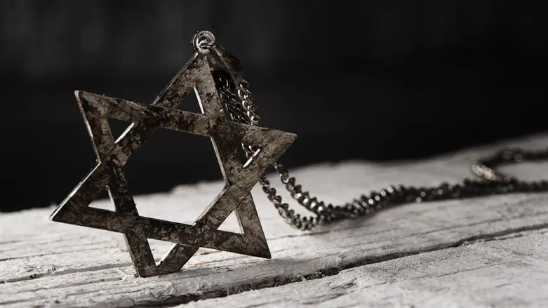 ‘Paddy from Ireland’ arrested after threatening Jewish couple in France