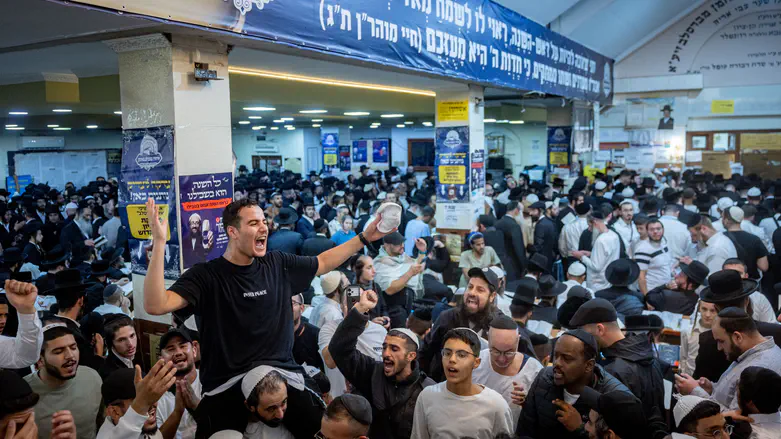 How draft evaders beat Ben Gurion Airport controls