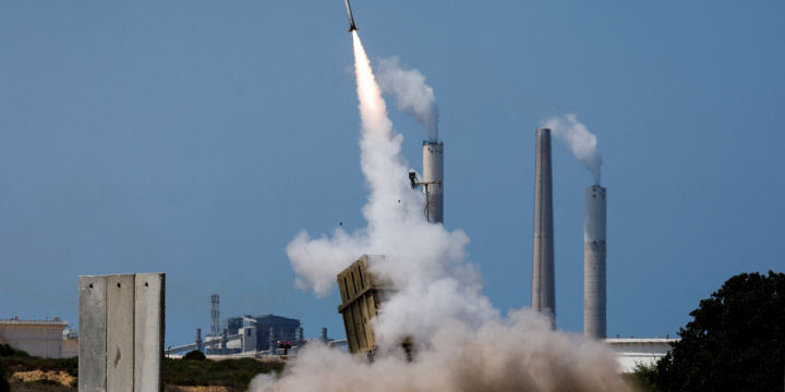 Why Giving Israel Defensive Weapons Is Completely Justified Under Humanitarian Law