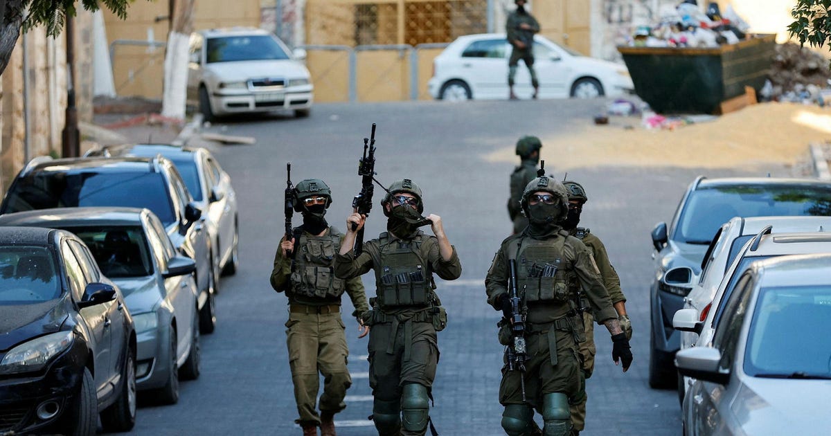 Two Palestinians shot in Hebron clashes with West Bank settlers and IDF troops, medics say