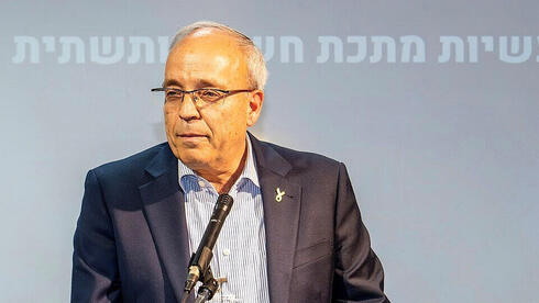 The workers who built Israeli industry are retiring. Who will replace them?