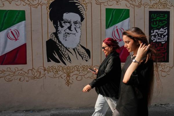 ​Iran warns of a harsh response to anticipated US sanctions and other Middle East news 