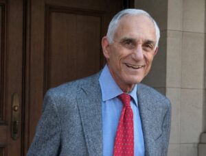 Dr. I. Stephen Brown, Philadelphia Dental Pioneer, Dies at 86