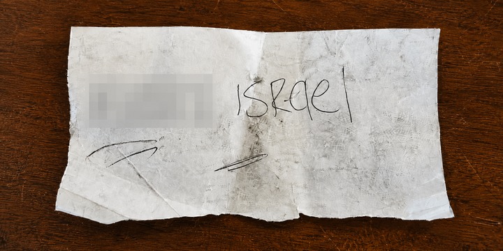 Jewish Family Finds Anti-Israel Note Inside Checked Luggage on Flight to Israel