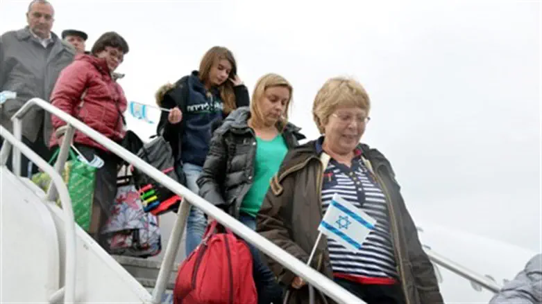 Soldiers of the Great Liberation: In Memory of Enid-Esther and Stuart Wortsman