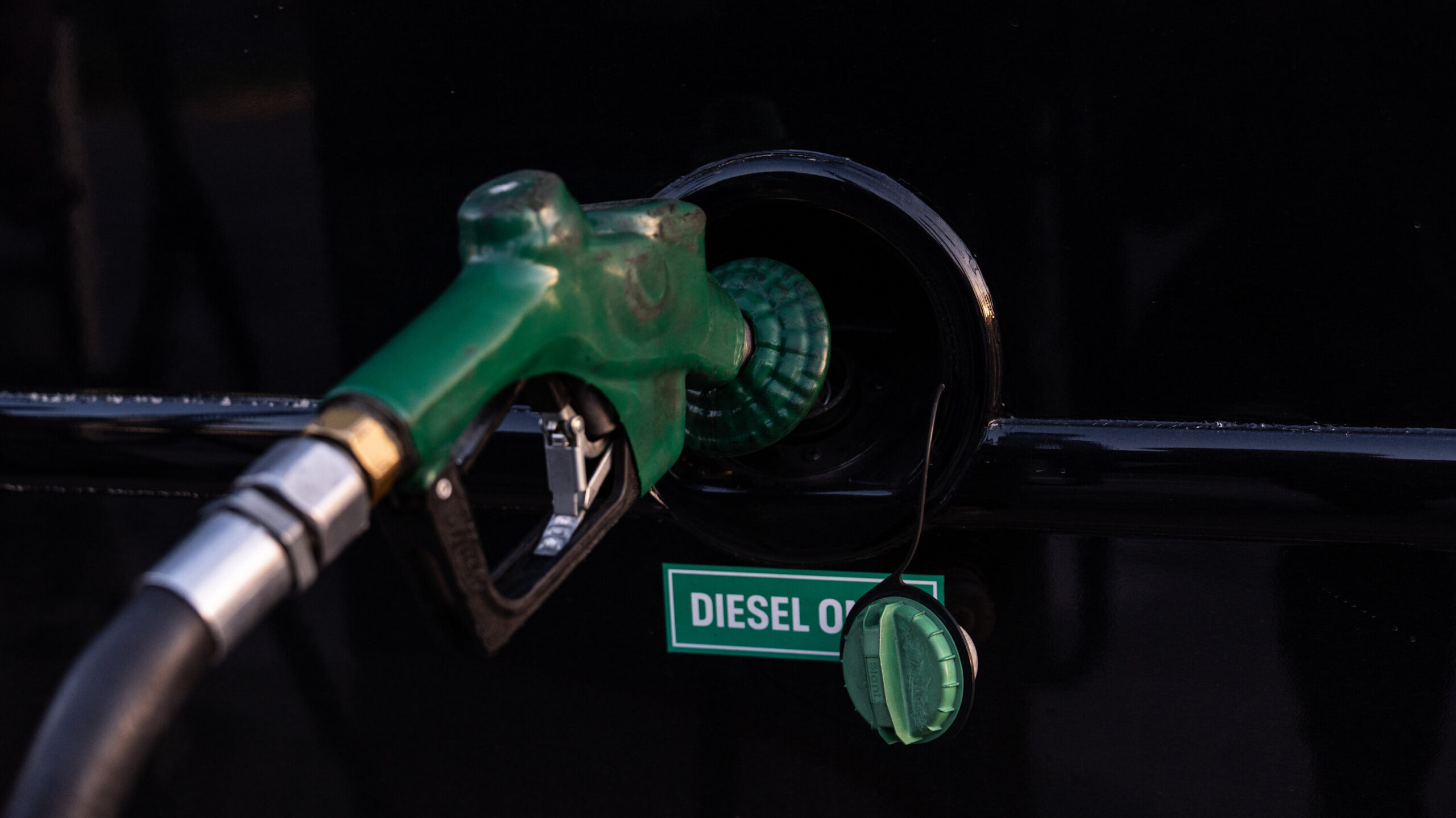 Oil Keeps Rising and Diesel Hits $6 a Gallon as Middle East Tensions Mount