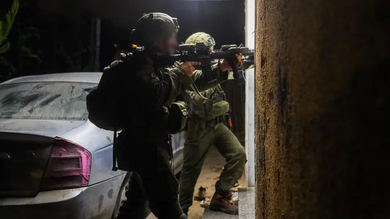 IDF raids 1,200 terror sites, arrests 230 suspects in Judea and Samaria