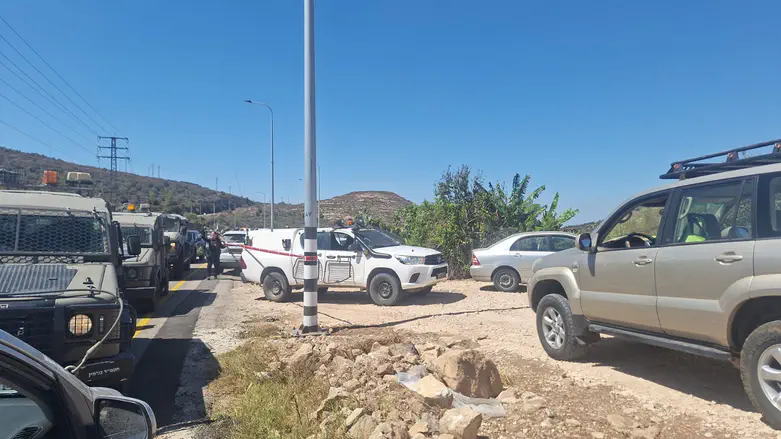 Council head at scene of shooting: ‘We are strong, we will deepen our roots’