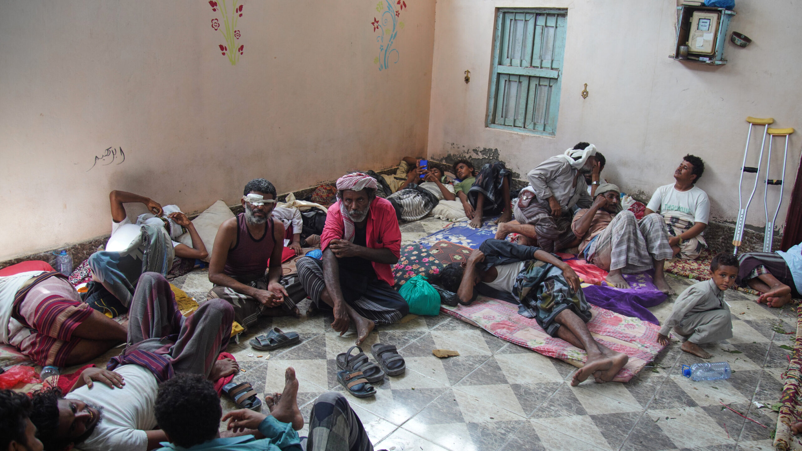 Houthis Report Deadly Saudi Airstrikes as Kingdom Issues Mass Alerts