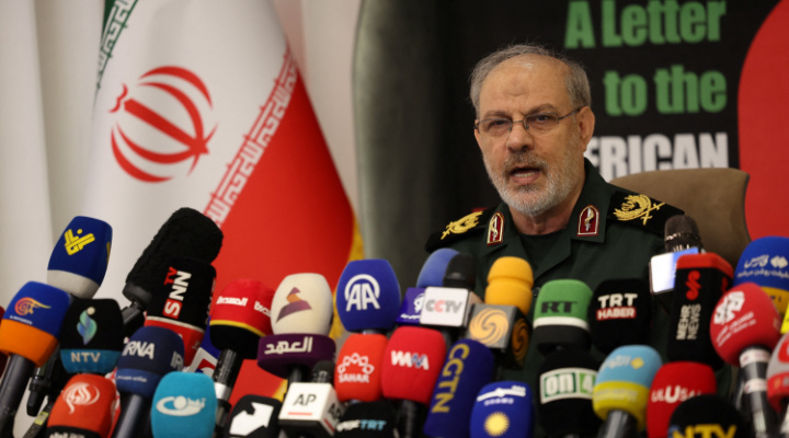 Iran’s Revolutionary Guards Pen Open Letter Urging US Voters to Reject Trump Policies
