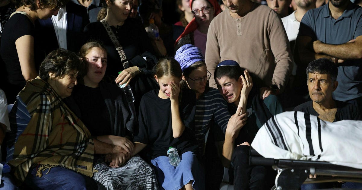 Funeral held for Israeli killed in West Bank shooting attack on Yom Kippur eve