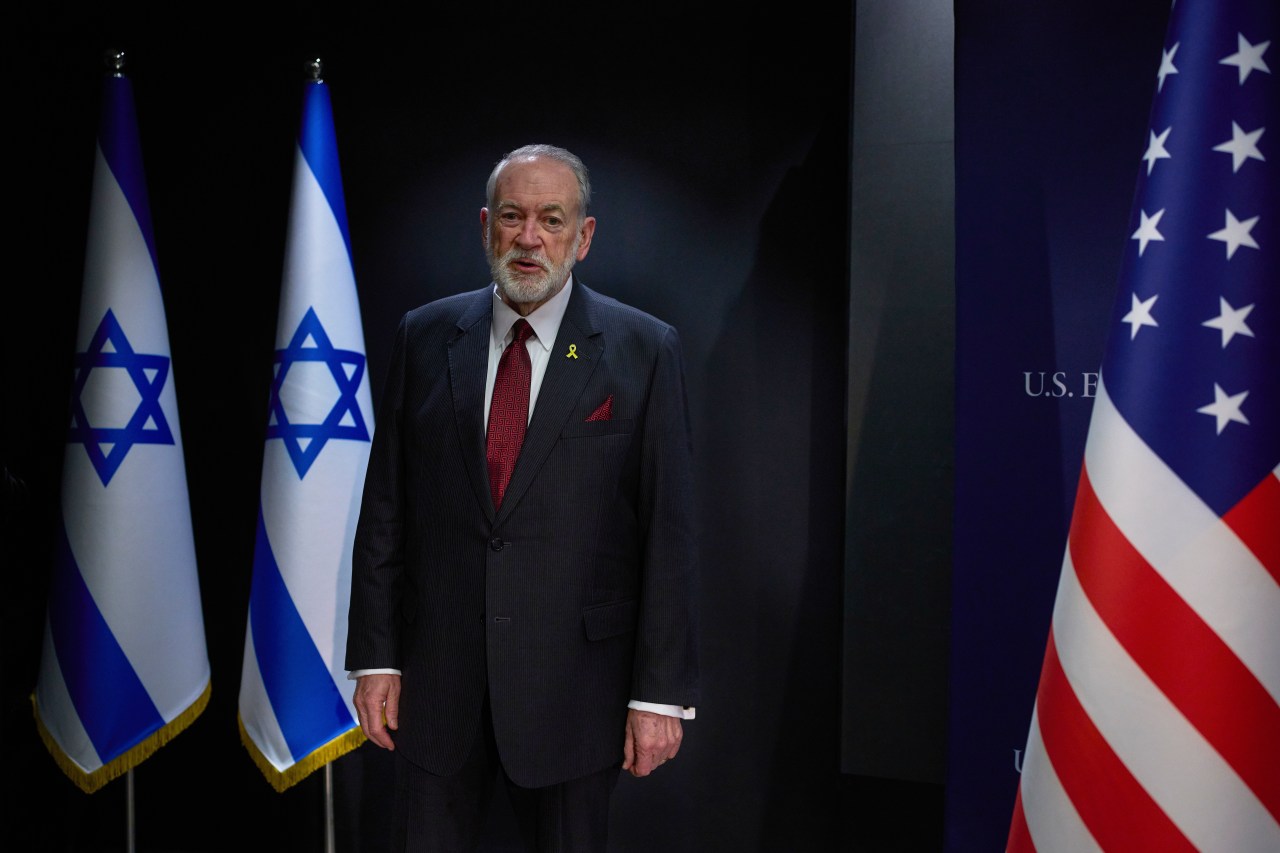 Huckabee points to 3 factors in many Americans turning against Israel