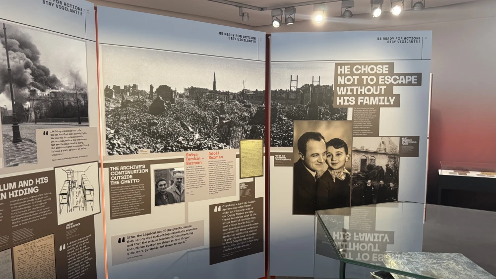 Exhibit at NY Holocaust Museum Shows How Jews Tried to ‘Speak Through History’ by Hiding Items in Death Camps