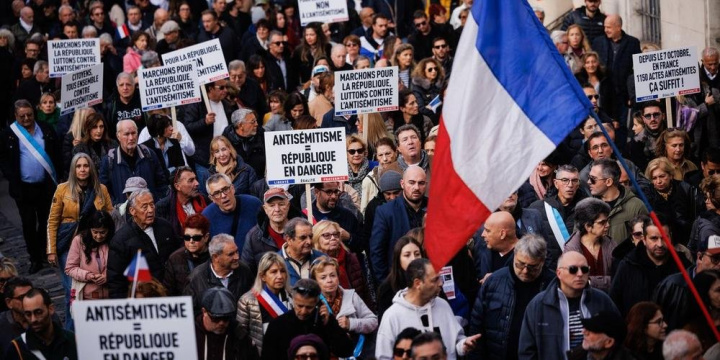 French Court Drops Antisemitism Charges in Assault of Three Jewish Students, Sparking Outrage