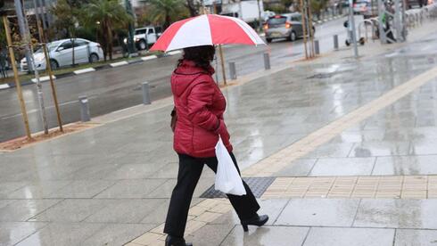Local rain returns as temperatures briefly rise across Israel