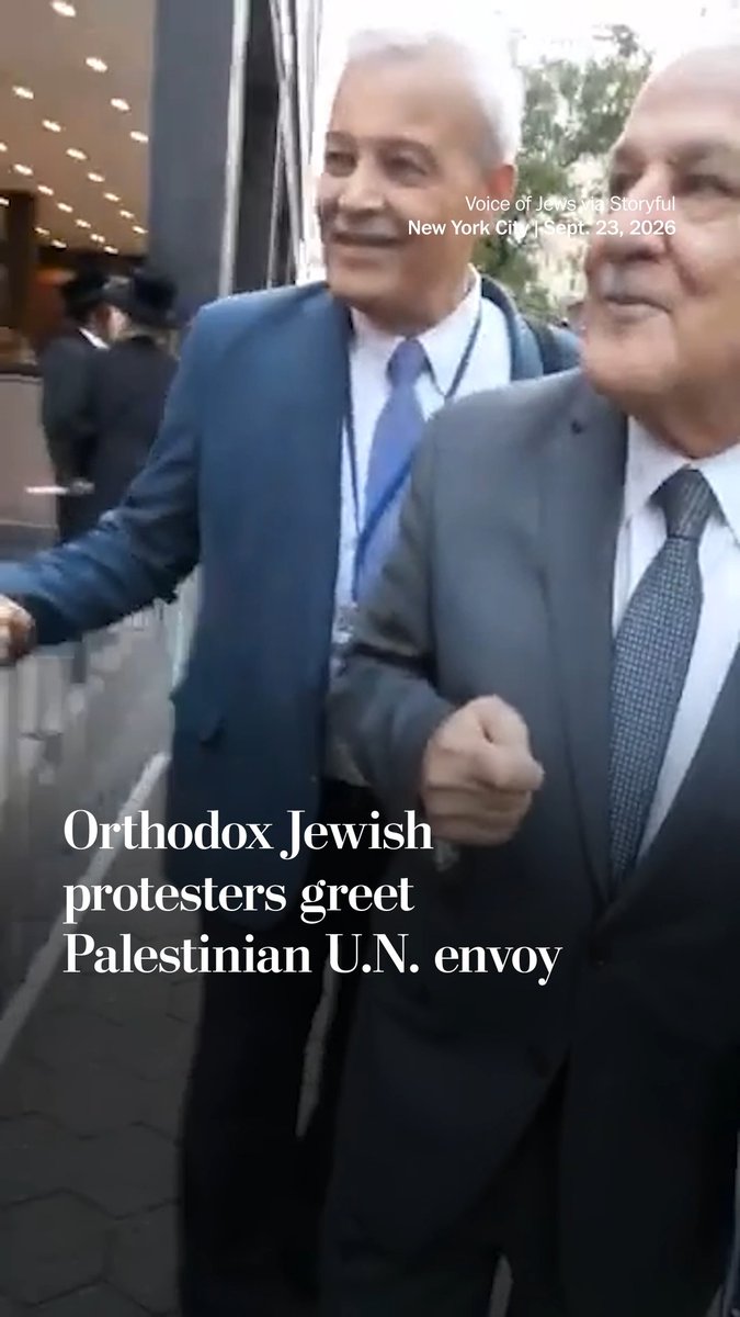 Orthodox Jewish protesters gathered outside the U.N. headquarters ahead of Israeli Prime Minister Netanyahu’s speech shared a friendly exchange with the Palestinian permanent observer to the United Nations, Riyad Mansour.