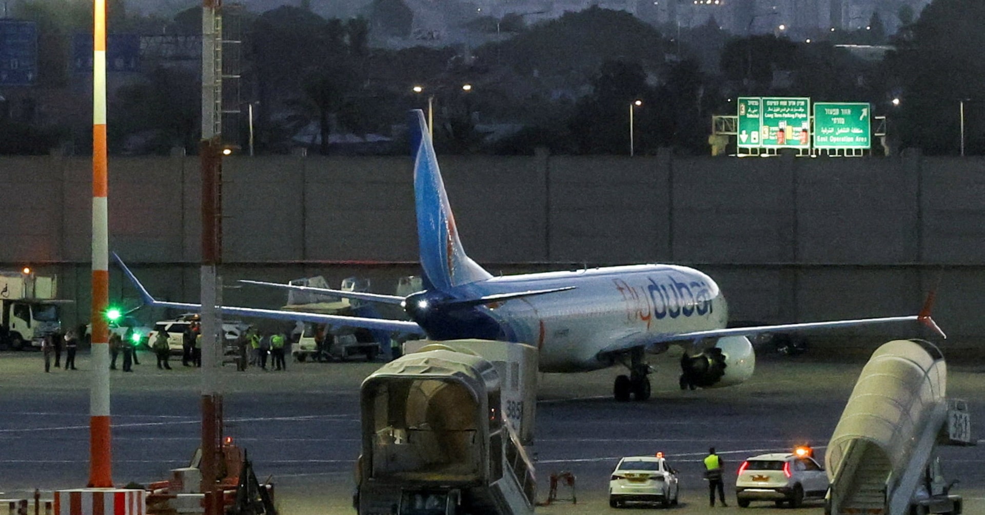 Netanyahu hails stabbed Indian pilot of flydubai plane