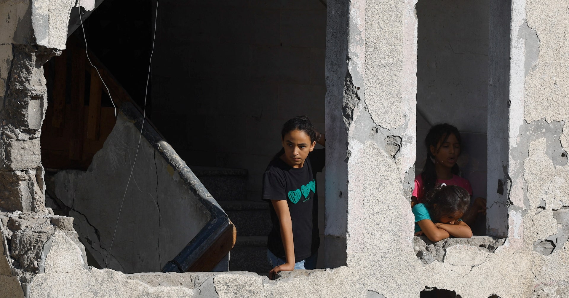 Race to evacuate war-damaged Gaza buildings after deadly apartment block collapse