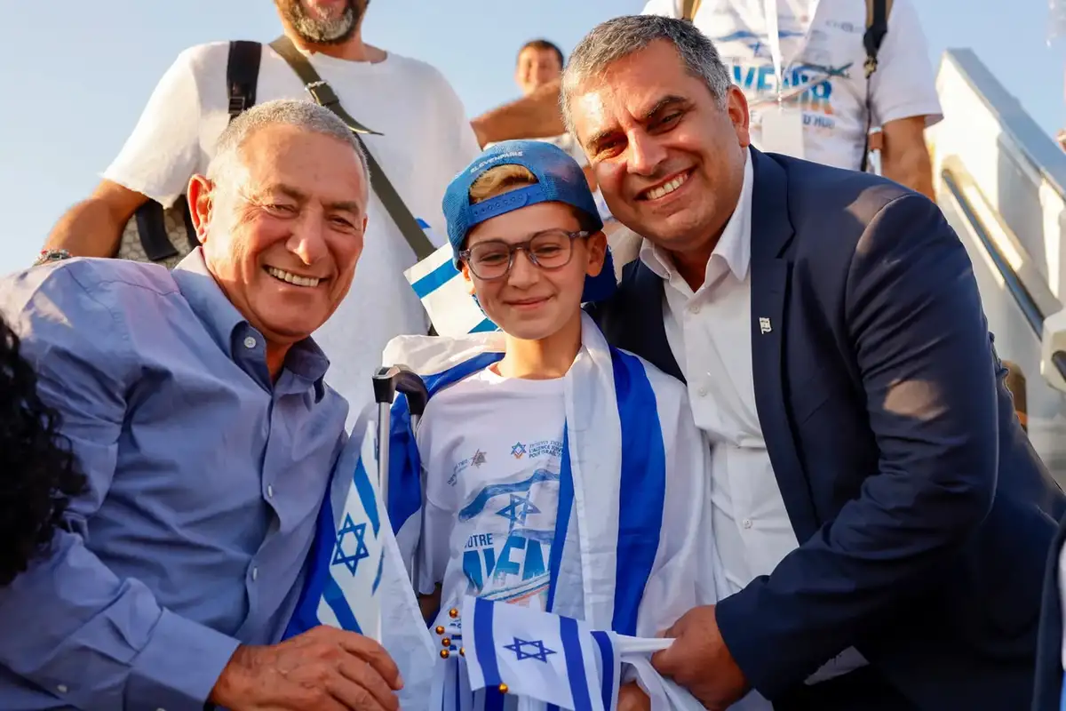 UK Jewish emigration to Israel jumps by one third