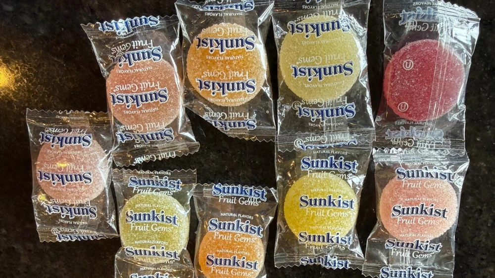Sunkist Fruit Gems Discontinued, Bar and Bat Mitzvah Boys, Girls Will Have to Duck Something Else