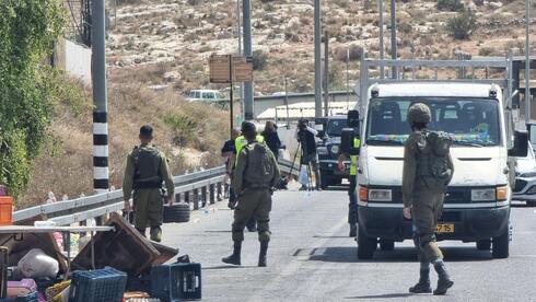 Man seriously wounded in suspected ramming attack near Maccabim checkpoint