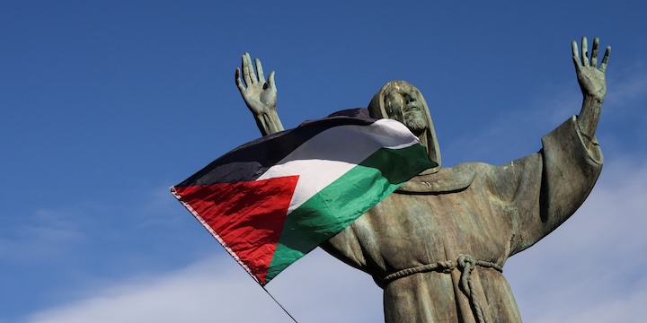 Rabbi Attacked, Israeli Tourist Berated in Italy as Antisemitism Continues to Surge