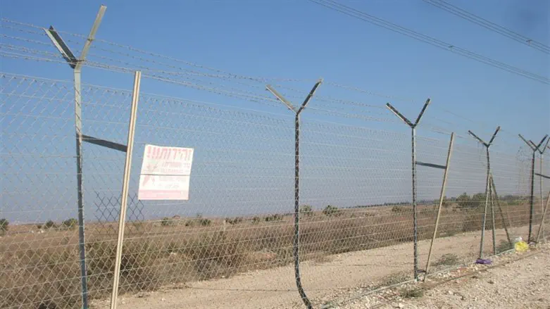 Terror attack averted? Egyptian national arrested after crossing border