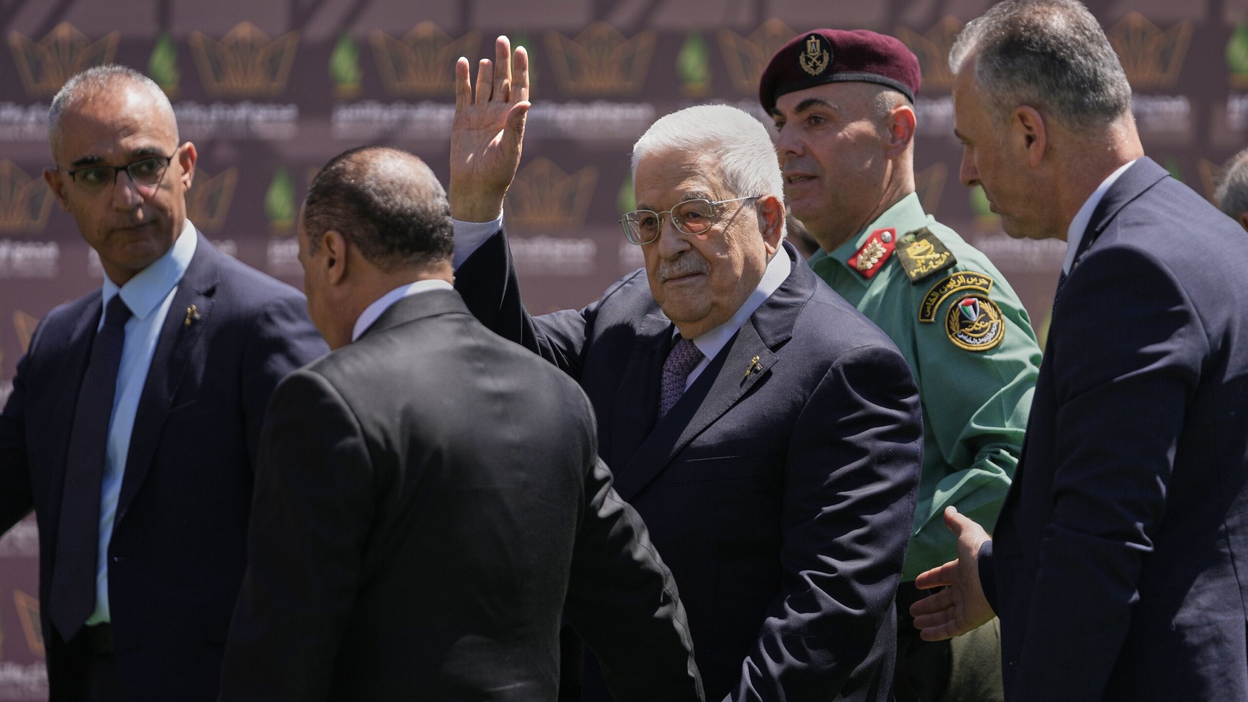 Palestinian Authority Formally Delays Elections, Despite Western Pressure