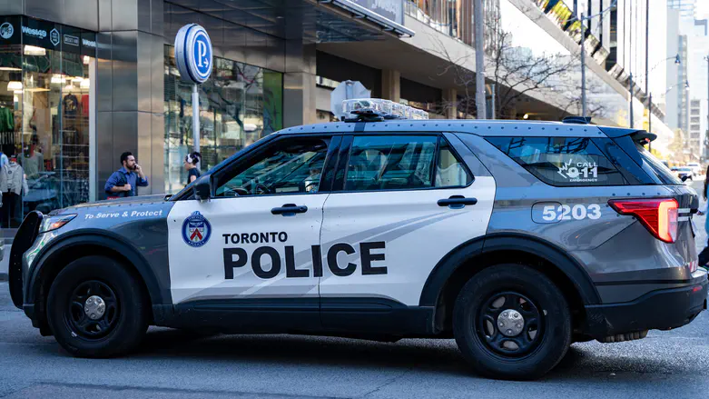 Israeli flags set on fire outside Toronto church, police investigate hate crime