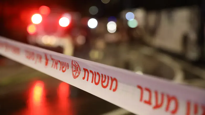Ramming in Binyamin: Palestinian driver hits Israeli attempting to block road near Ateret