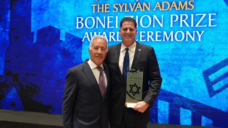 Ron Dermer among eight honored for contributions to Israel