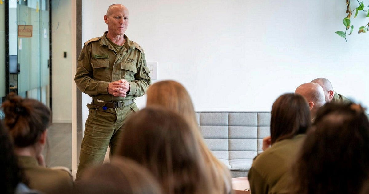Ex-IDF hostage chief: All captives could have been freed a year earlier