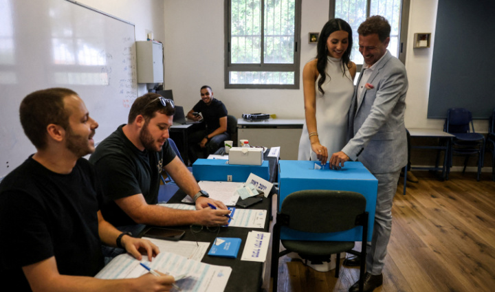 Israel Election Turnout Hits Highest Level Ever as Netanyahu Fights to Stay in Power