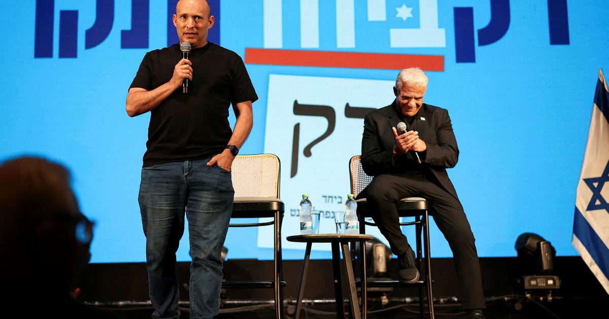 Lapid hints at minority gov’t, Bennett: ‘Will do anything for Zionist coalition’