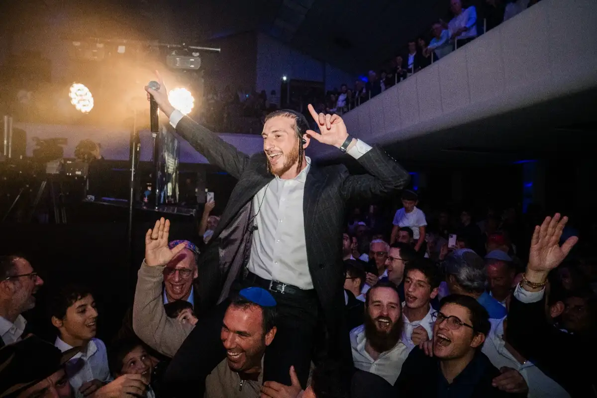 Inspirational Jewish song lights up the night at St John’s Wood Synagogue Bishnat concert
