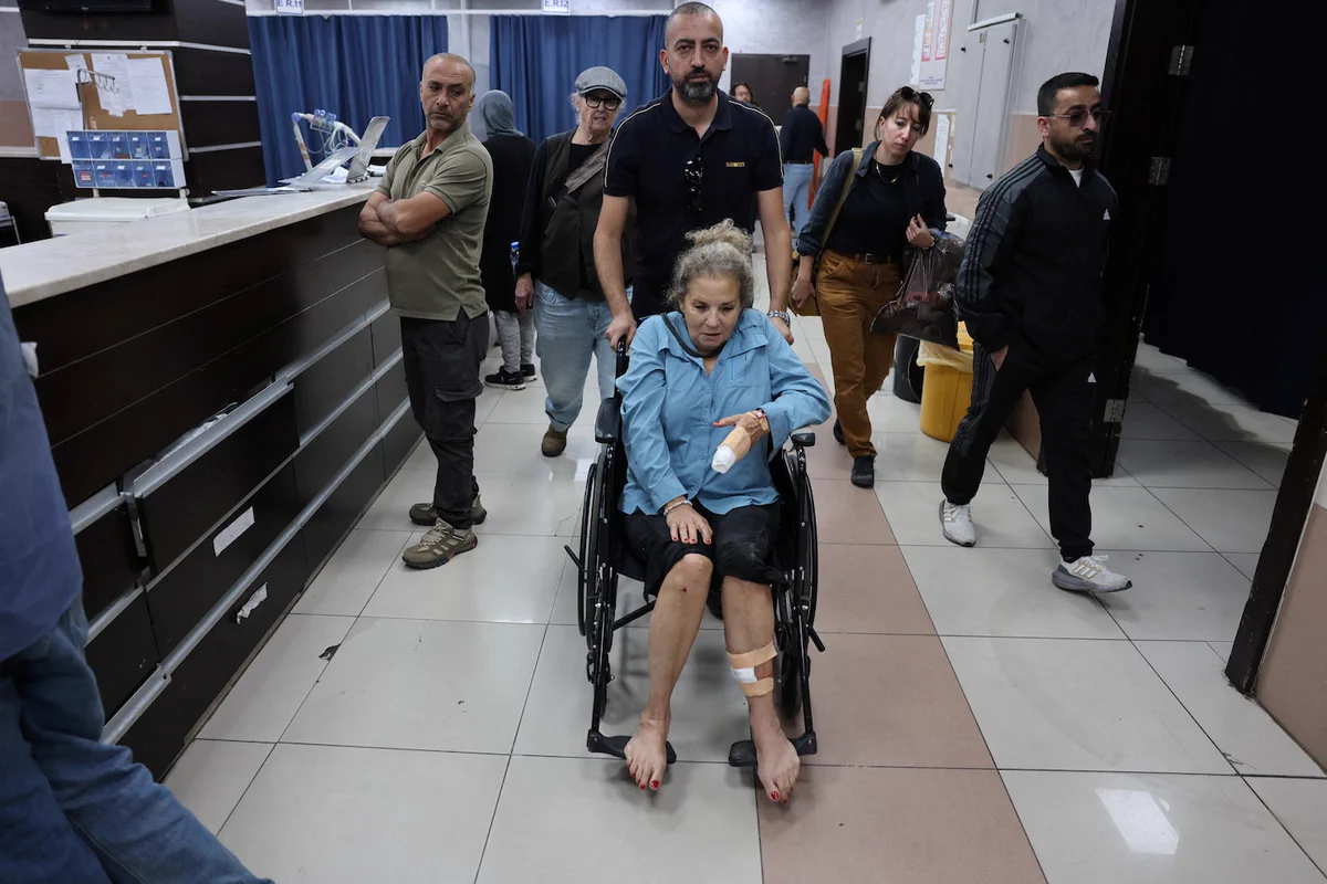 Several elected officials condemned the attack on Washington Post photographer Heidi Levine, who was beaten and injured by masked Israeli settlers in the West Bank. Levine was treated for broken vertebrae, a broken rib and lacerations throughout her body.
