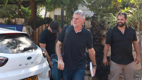 ‘Netanyahu has lost’: Yair Golan calls for coalition with Arab parties