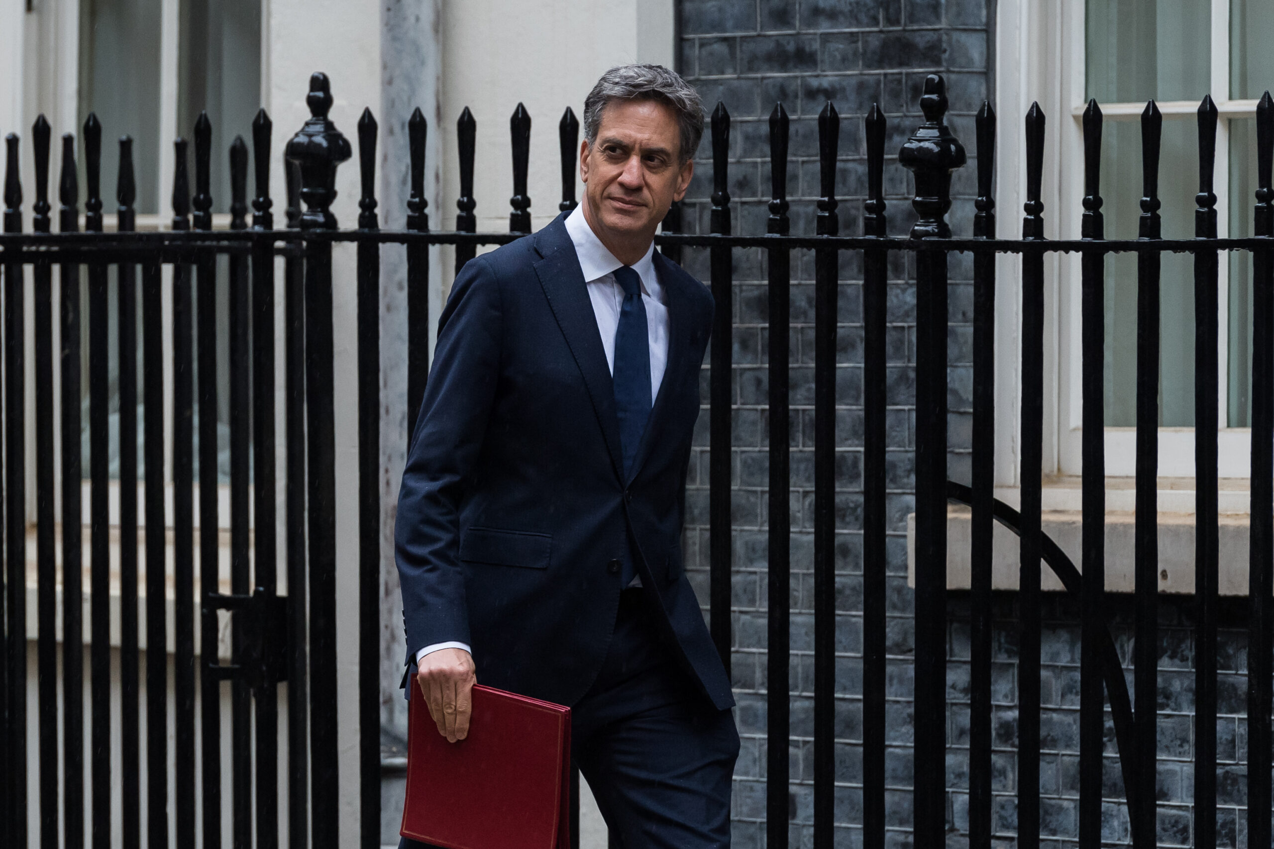 Miliband agrees to host international antisemitism meeting at urging of J7 Task Force