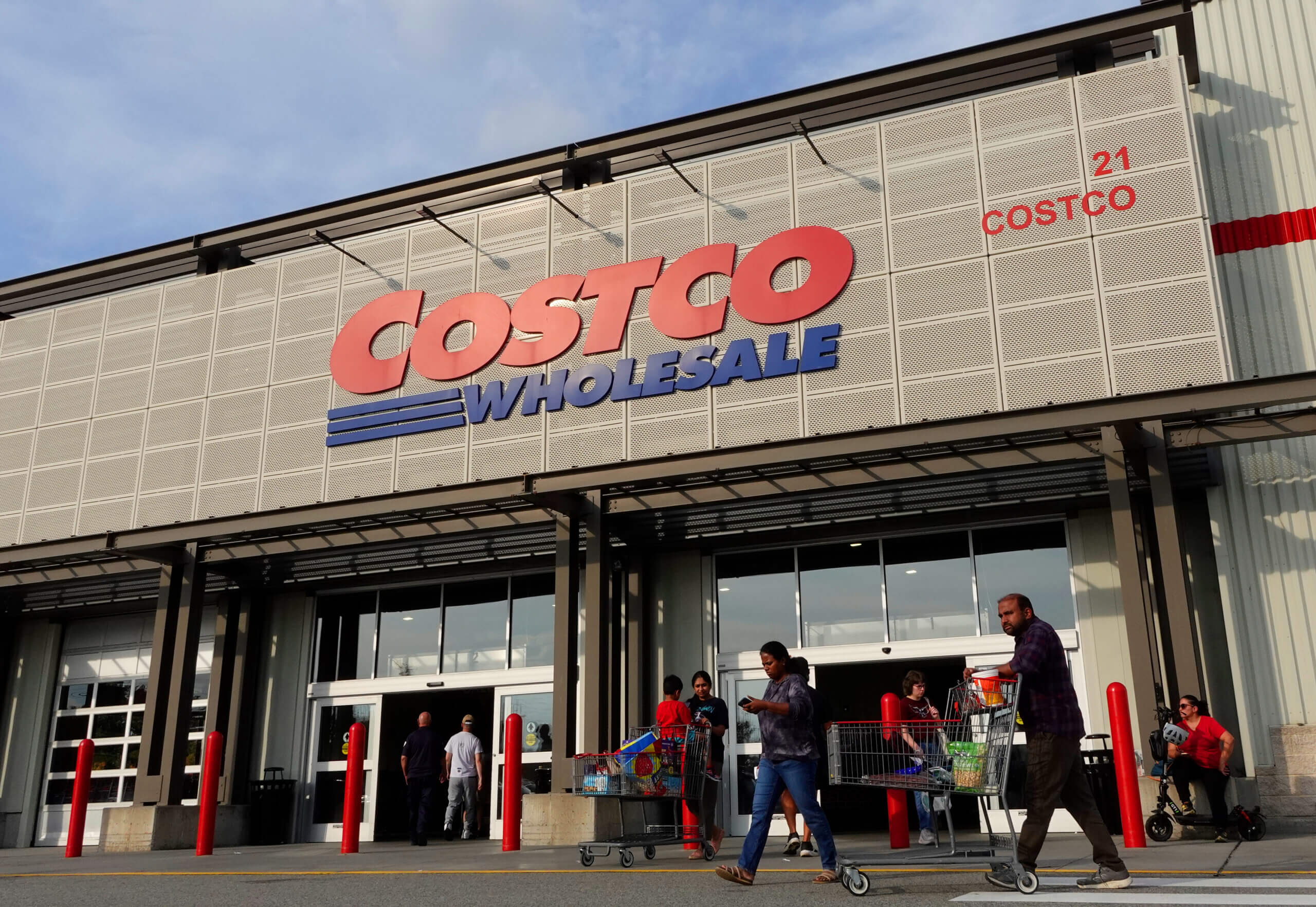 SoCal rabbi charged with murder in Costco gas station incident