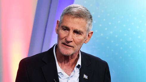 ‘Four more years of destruction’: Yair Golan blasts Herzog’s reported Netanyahu unity government plan