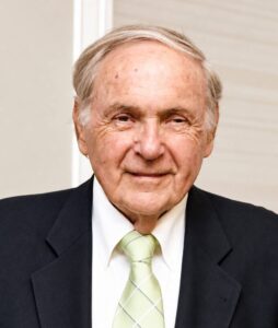 Fred Lokoff, Founder of Bryn Mawr Stereo and Education Philanthropist, Dies at 92