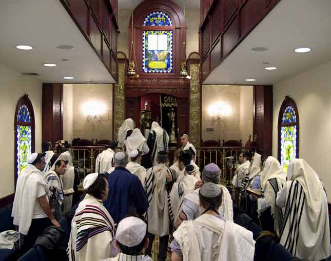 Man arrested for allegedly shouting ‘Allahu Akbar’ in Manhattan synagogue – EJP