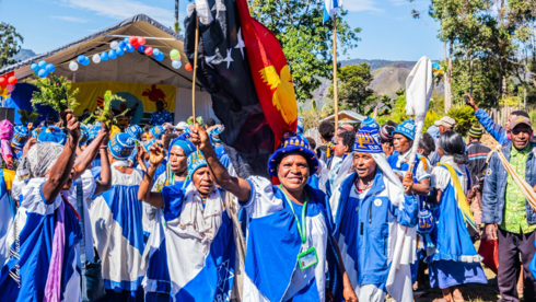 ‘Hysterical love for Israel’: Journey to the remote tribes of Papua New Guinea