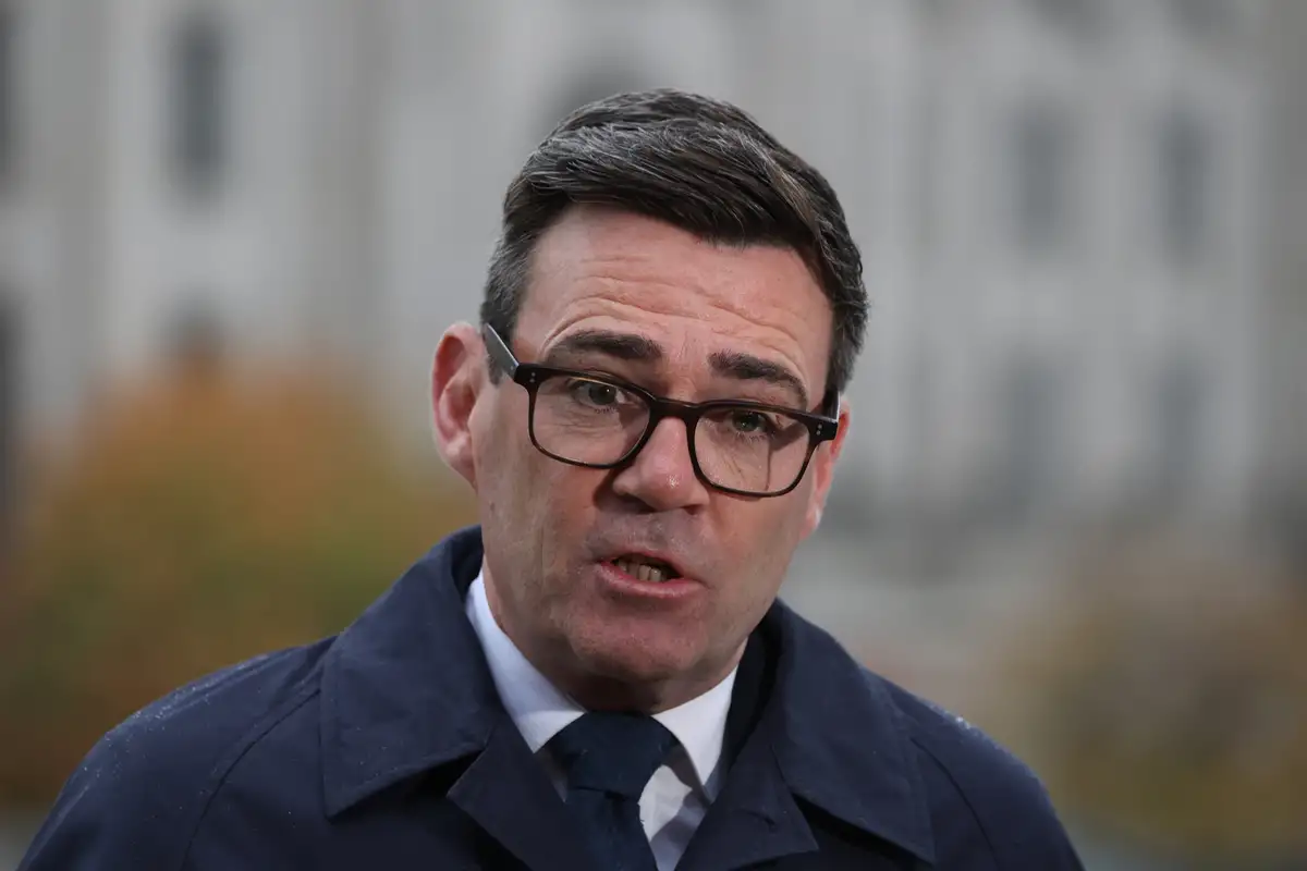 Burnham urges Green leaders to reverse party’s support for anti-Zionism motion