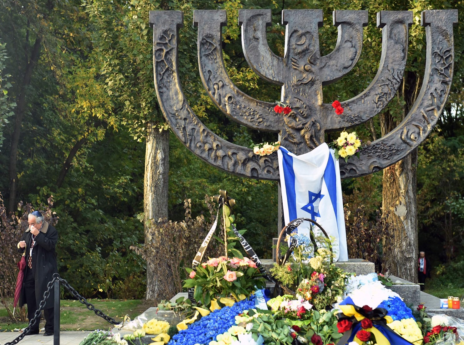 ‘Shared duty to unite against evil’: Leaders mark 85th anniversary of Babi Yar killings – EJP
