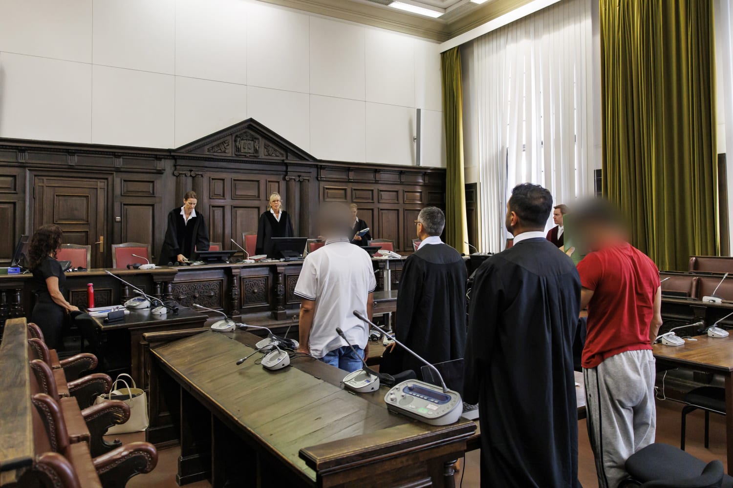 Germany summons Iran envoy over plot to kill Jewish leader – EJP